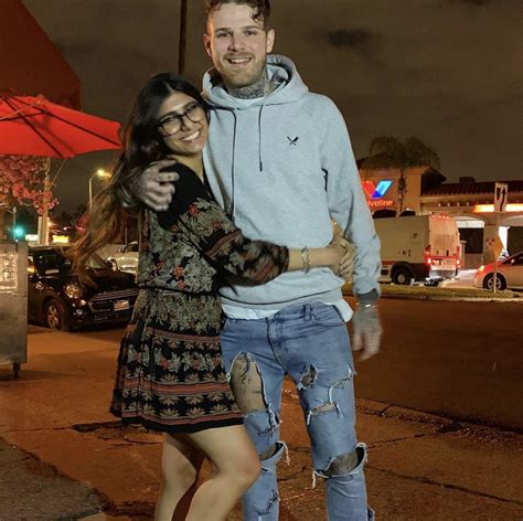 mia khalifa husband